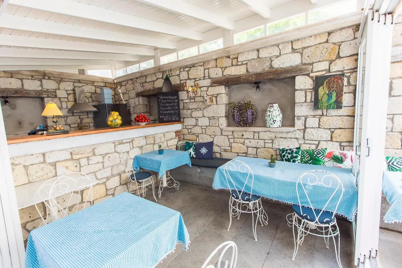 酒店 Çeşme Mastik Koyici酒店